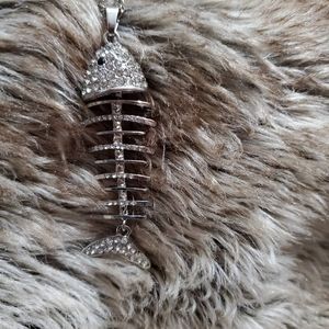 Fish skeleton necklace